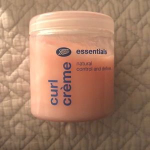 U.K. Boots curl creme